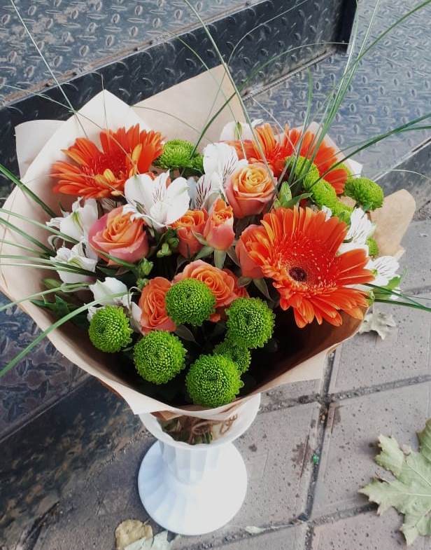 Букет цветов из: Герберы, Хризантемы, Альстромерии и Розы в Дарьино