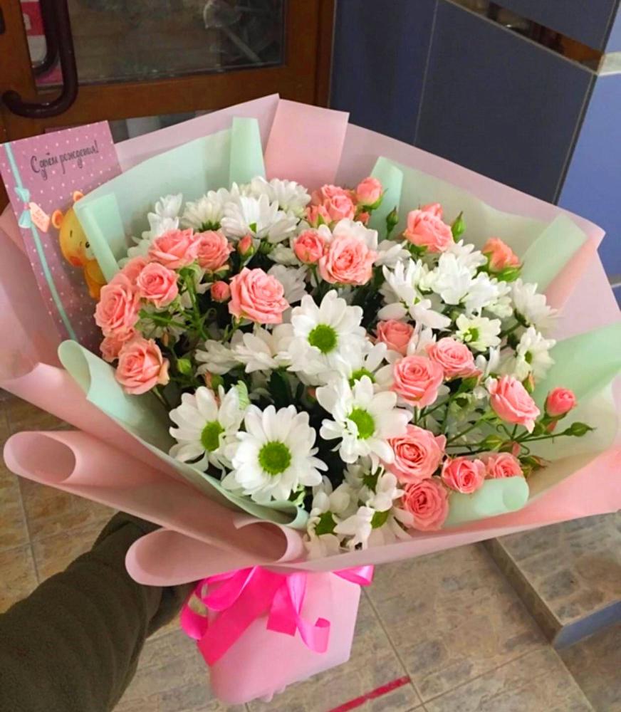 Букет цветов из: Розы и Хризантемы в Дарьино