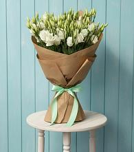 Букет цветов из:  Лизиантусы в Дарьино