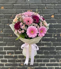 Букет цветов из:  Герберы и Хризантемы в Дарьино