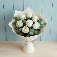 Букет Белые розы в Эвкалипте в Дарьино